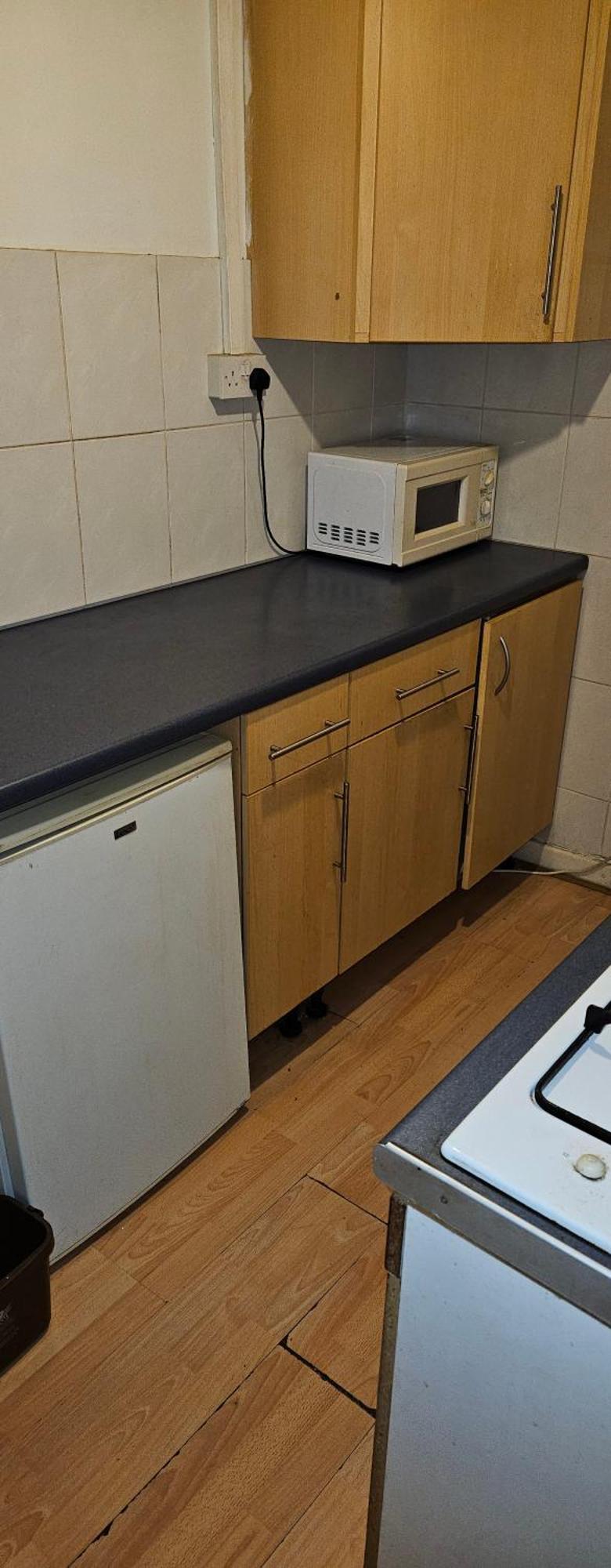 No Frills & Nothing Fancy 1 Bed Studio City Centre Cardiff Esterno foto